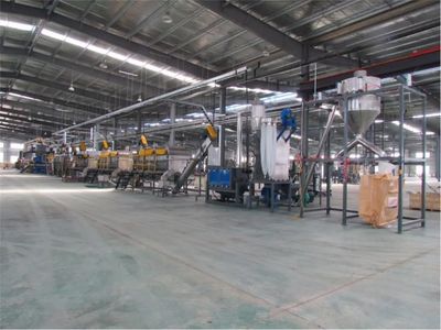 撕碎機(jī)、干燥機(jī)、瓶到瓶、增粘、清洗造?！?lián)達(dá)機(jī)械20年硬核產(chǎn)品矩陣 | ChinaReplas2025展商風(fēng)采